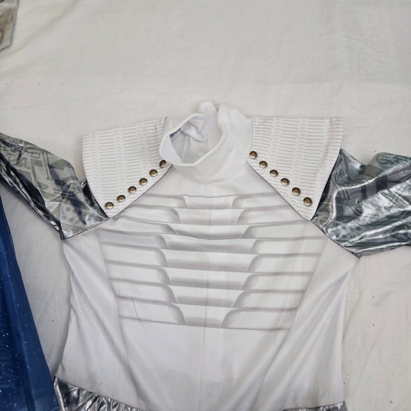 Disney Zombies 3 Addison Alien Costume Girls 8-10 Light Up Skirt Jumpsuit Silver - Picture 6 of 8